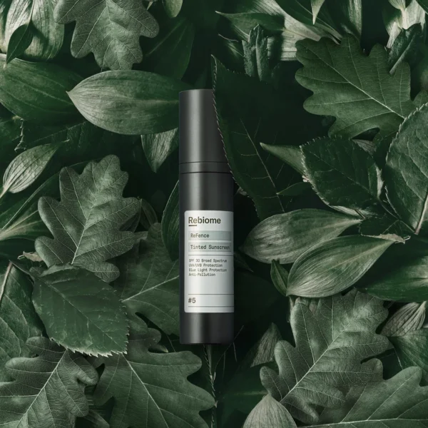 Rebiome ReFence Sunscreen in natuur