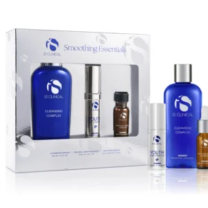 Cleansing Complex, Youth Eye Complex en Pro-Heal Serum in de iS Clinical Smoothing Essentials Kit